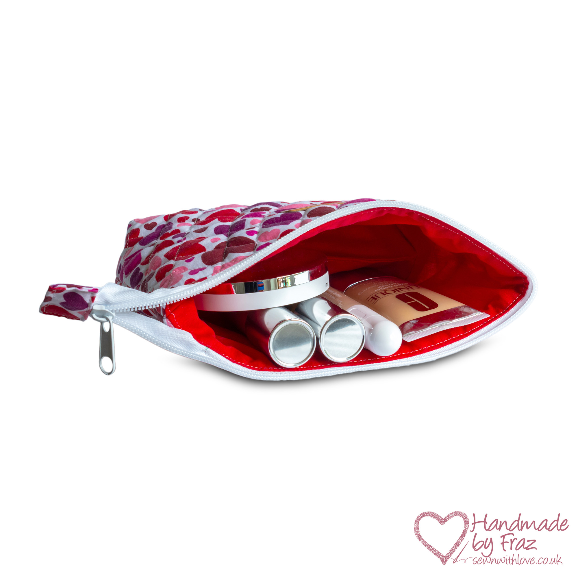 Quilted Hearts Make-Up Travel Zipper Pouch